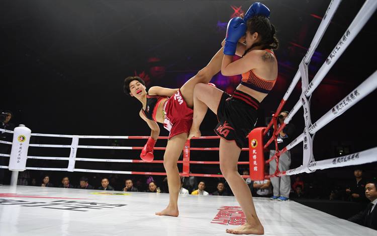 女子60kg级:中国队王聪vs乌克兰纳塔莉亚